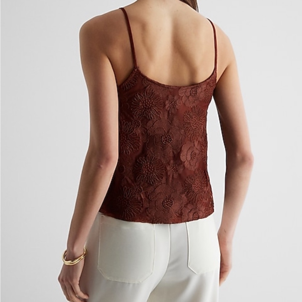 Express Embroidered Floral Mesh V-Neck Cami - Picture 3 of 9